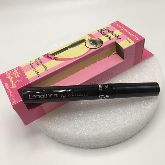Beauty Benefits Other - Lengthening Mascara Black clump free volume